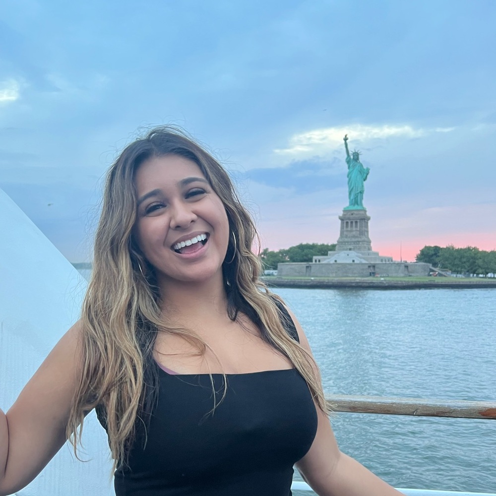 Meet your Posher, Ysa